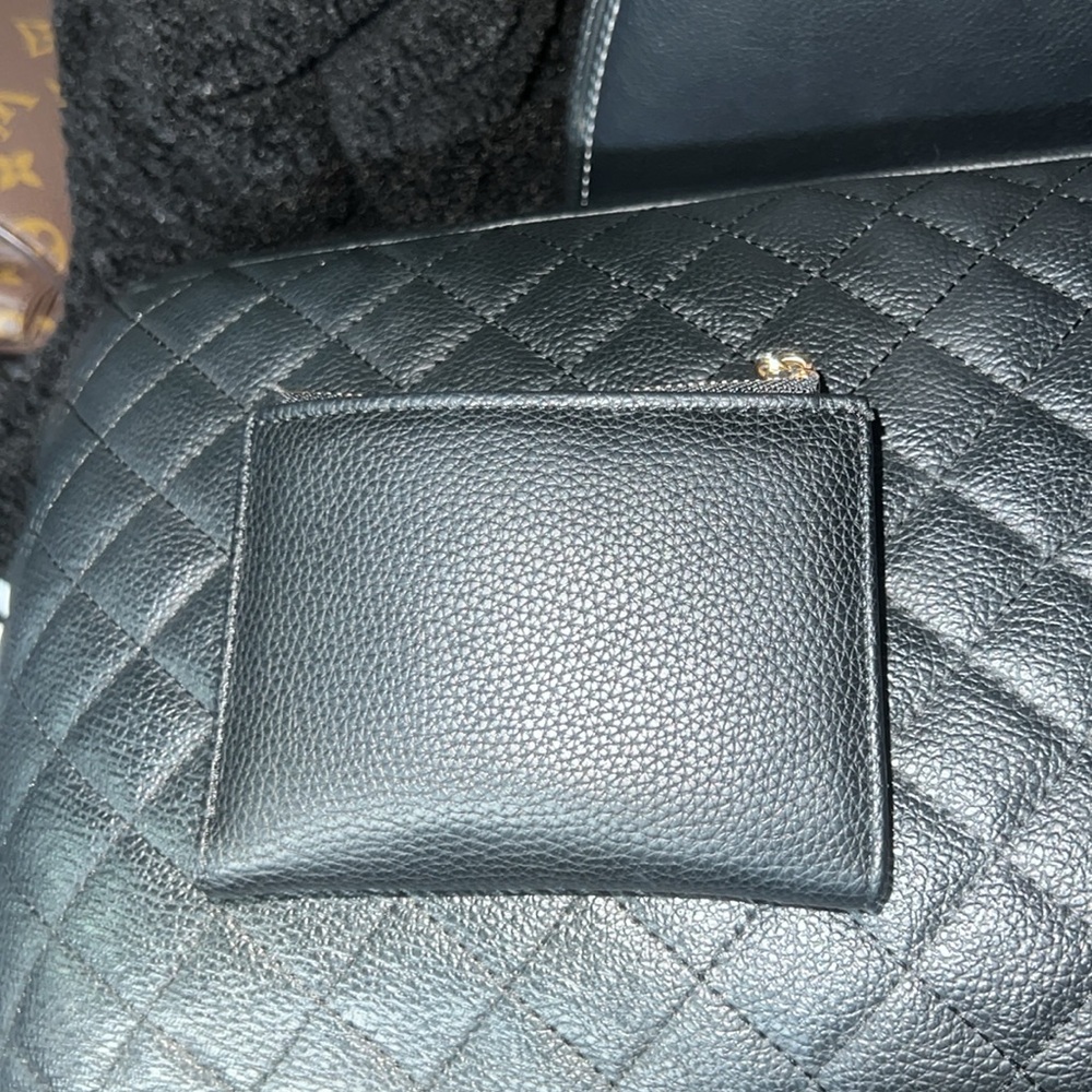 Black Leather Wallet - Picture 3 of 9
